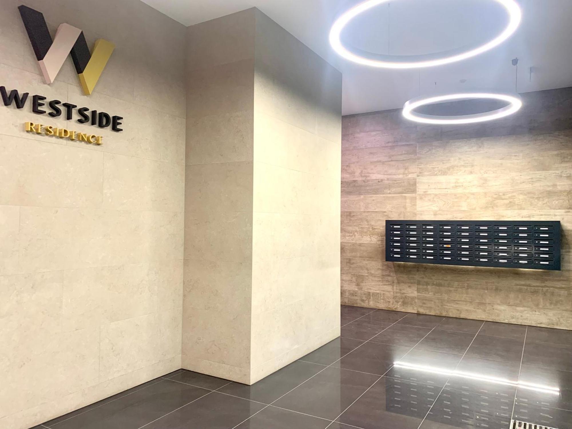 Westside Residence Apartment - Modern & Peaceful - Free Garage! 布达佩斯 外观 照片