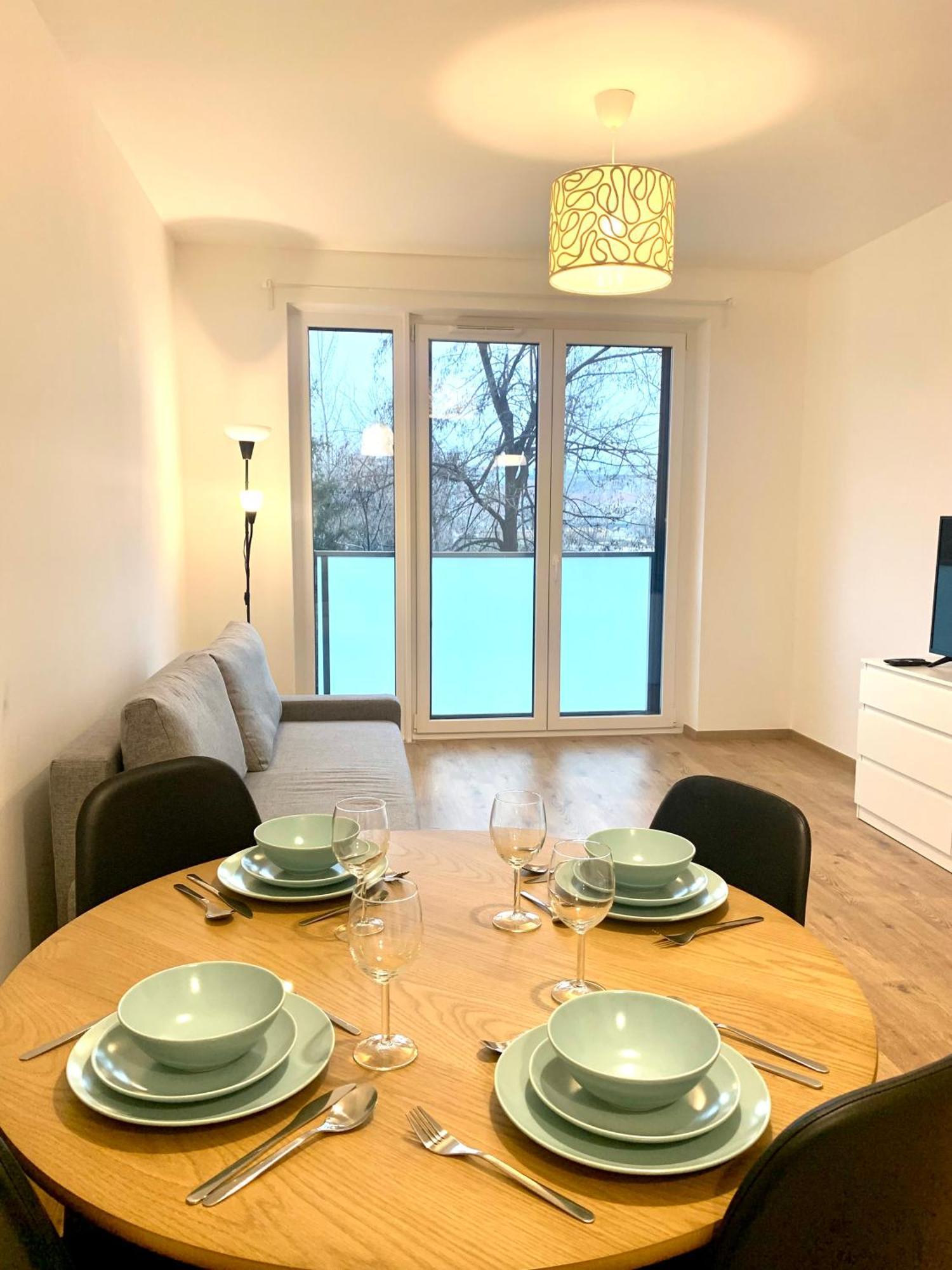 Westside Residence Apartment - Modern & Peaceful - Free Garage! 布达佩斯 外观 照片